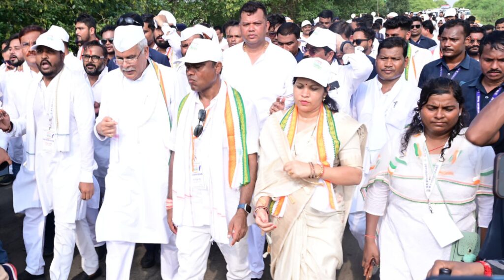 कांग्रेस की छत्तीसगढ़ न्याय यात्रा रायपुर जिले पहुंची तीसरे दिन न्याय यात्रा रोहांसी से भैसा पहुंची