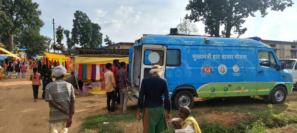 निःशुल्क जांच एवं असरकारक दवाइयों से लोगों को मिली राहत