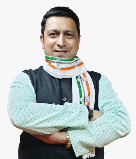 भाजपा और आरएसएस की विचारधारा में आदिवासी के प्रति घृणा और अपमान है