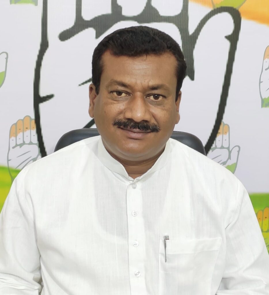 केंद्रीय रासायनिक एवं उर्वरक राज्य मंत्री भगवंत खुबा को अब खाद की याद आई जब छत्तीसगढ़ में धान खरीदी की तिथि घोषित हो गई