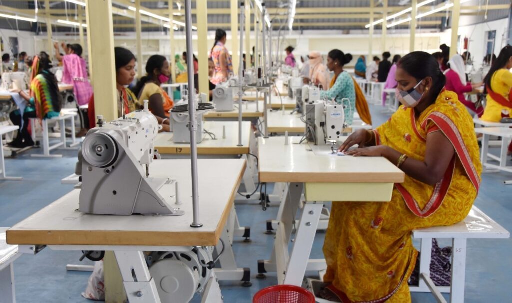 छत्तीसगढ़ सरकार की नई उद्योग नीति से प्रदेश में बन रहा औद्योगिक विकास के लिए अच्छा माहौल