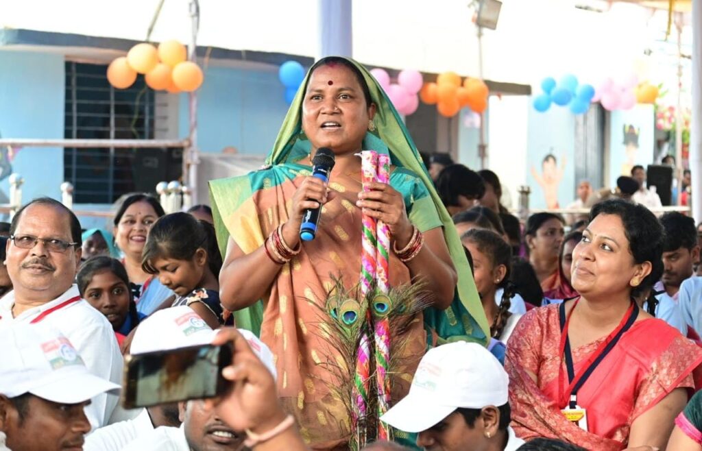 जब मुख्यमंत्री ने किया किसान को सैल्यूट