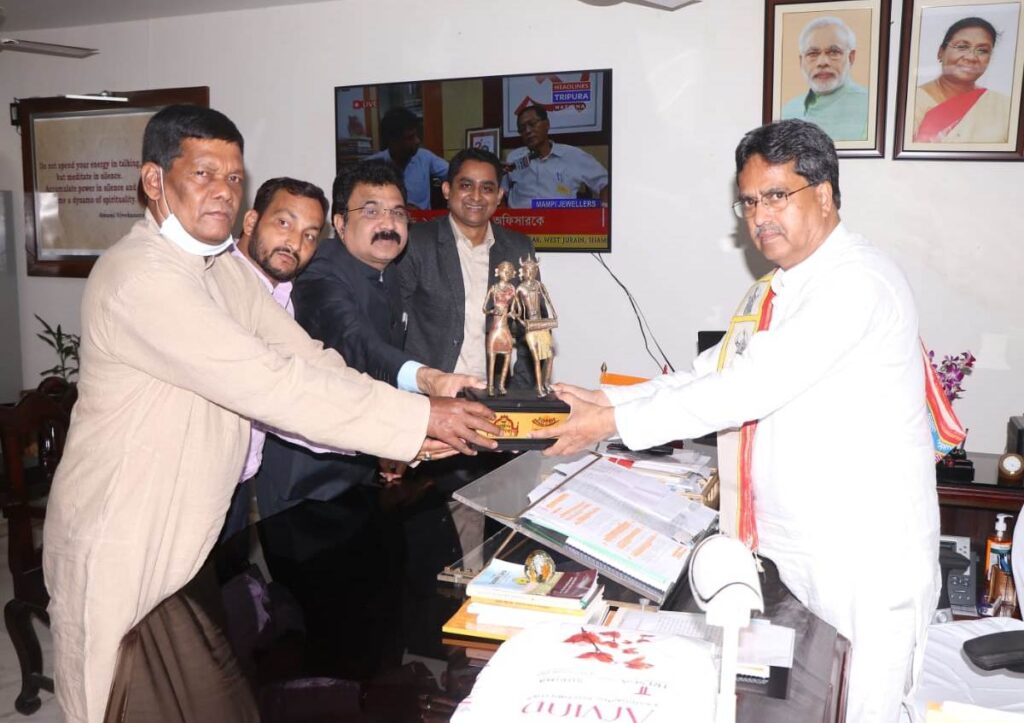 राज्योत्सव एवं राष्ट्रीय आदिवासीनृत्य महोत्सव की तैयारियां जोरों पर