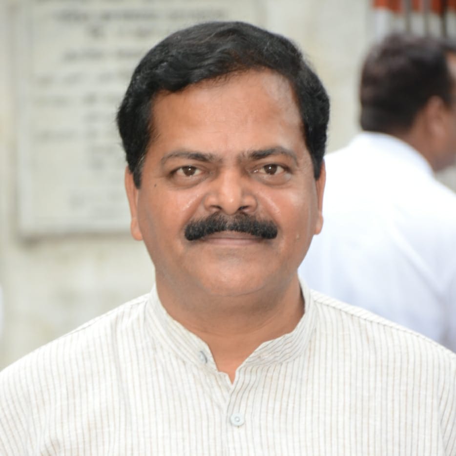 15 साल नक्सलवाद को खाद पानी देकर बढ़ाने वाले भाजपाई राजनीतिक लाभ के लिए घड़ियाली आंसू बहा रहे हैं