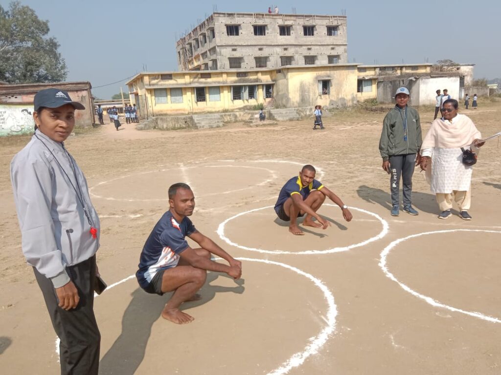 जिलास्तरीय छत्तीसगढ़िया ओलम्पिक के दूसरे दिन आज  संखली, फुगड़ी, बिल्लस तथा बाटी (कंचा) खेलों का हुआ आयोजन