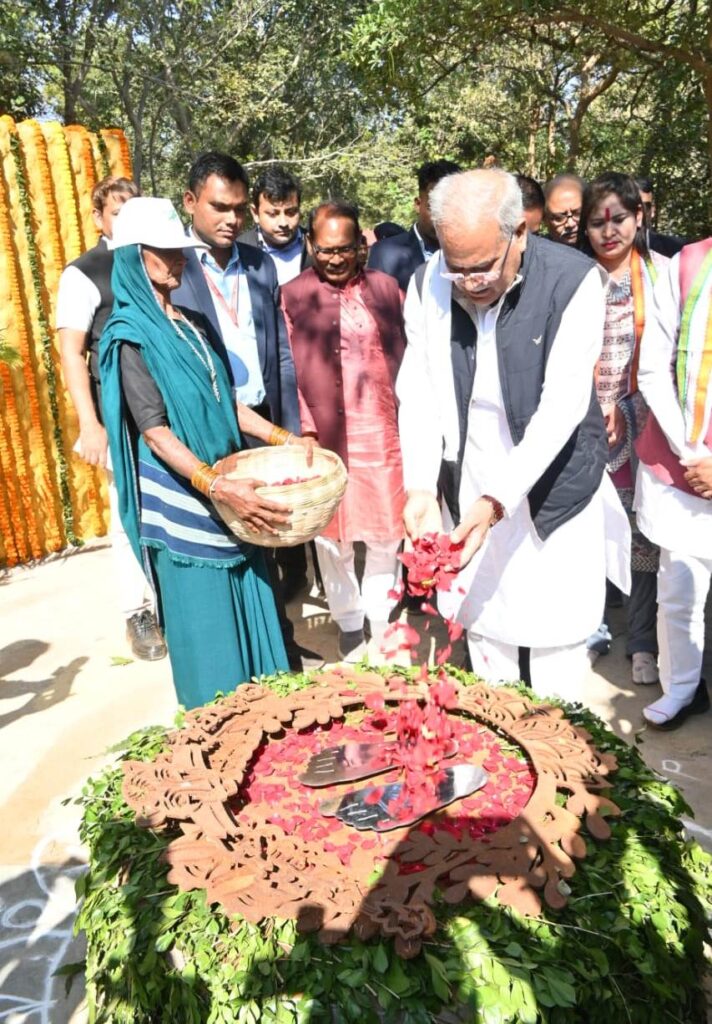 मुख्यमंत्री ने सोनाखान में ओपन एयर म्यूजियम का किया शुभारंभ