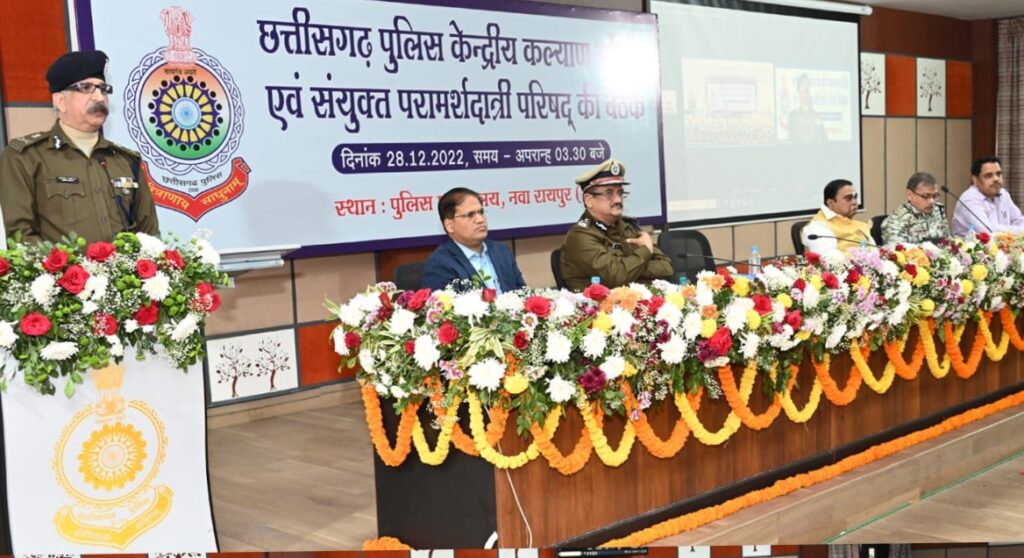 कोई भी व्यक्ति पुलिस के पास अपनी समस्या लेकर आए तो उसकी हर संभव मदद करें : जूनेजा