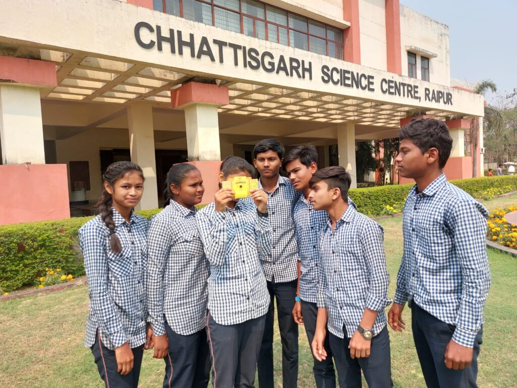 फोल्डस्कोप पर हुई कार्यशाला