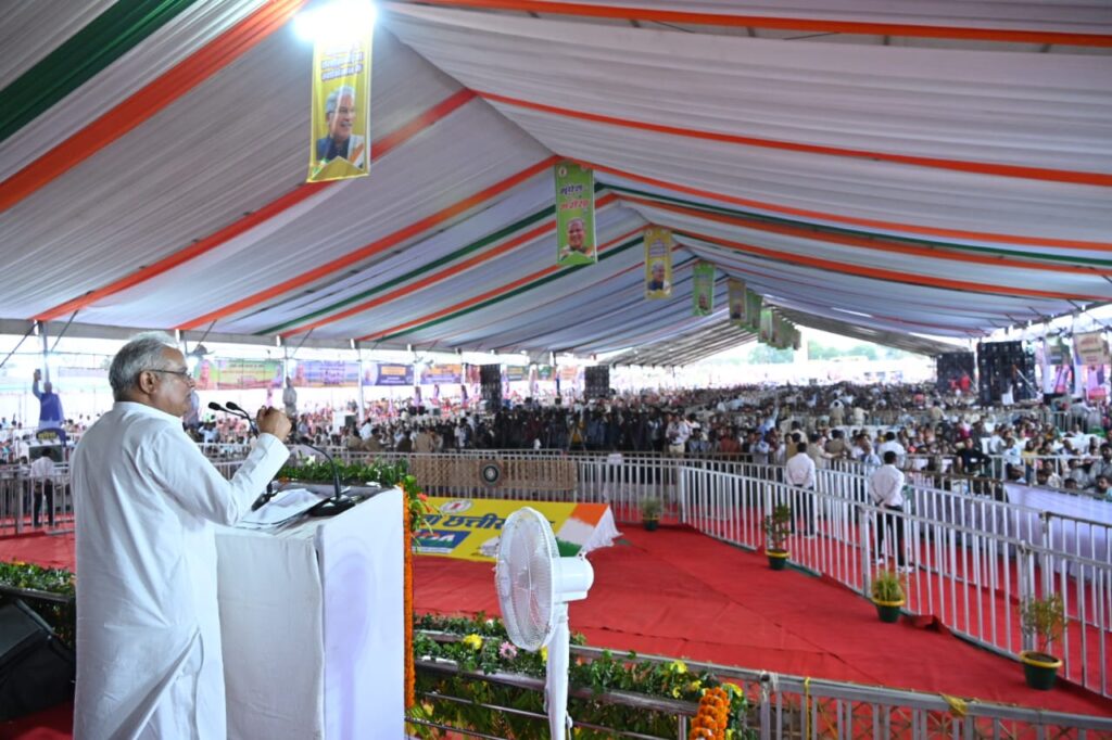 आदिवासी समाज हित और पेसा कानून को मजबूत बनाने का कार्य करें: मंत्री  कवासी लखमा