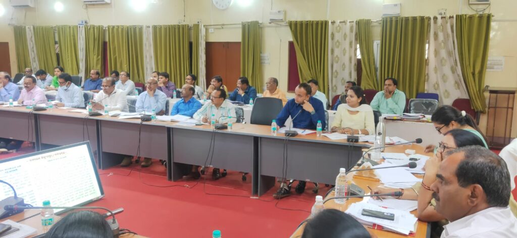 अमृतधारा पर्यटन स्थल में पार्किंग, सफाई, देखरेख और काटेज के लिए डीपीआरसी को जिम्मेदारी