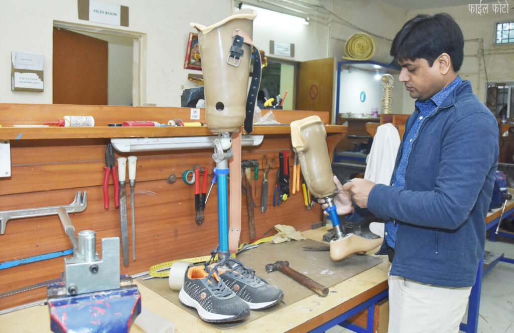 पीआरआरसी सेंटर दिव्यांगों को दे रहा नया जीवन