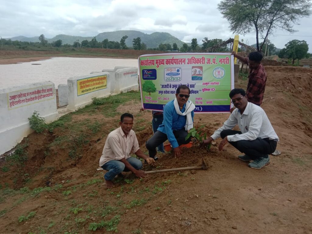 अमृत सरोवर योजना से तालाबों को मिल रहा नया जीवन