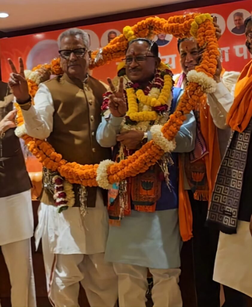 छत्तीसगढ़ में भाजपा ने सीएम के नाम का किया ऐलान, अब सोशल मीडिया में ट्रेंड कर रहा ये नाम