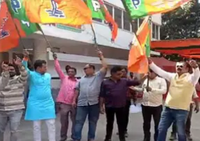 दिल्ली में बीजेपी की बड़ी जीत छत्तीसगढ़ में जश्न,