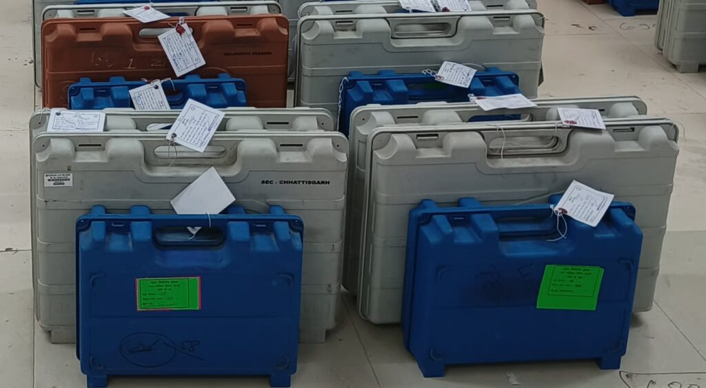 छत्तीसगढ़ में नगरी निकाय चुनाव को लेकर तैयारी पूरी कर ली गई है.