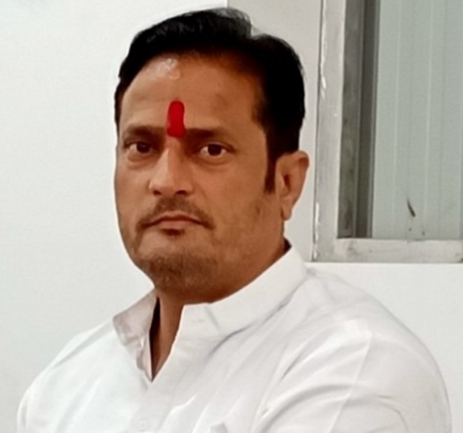 विकास ने उठाया सवाल, कहा- छोटी मछलियों पर हो रही कार्रवाई