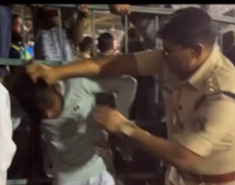 फाइनल मैच के दौरान हंगामा, दर्शकों के बीच हुई मारपीट,