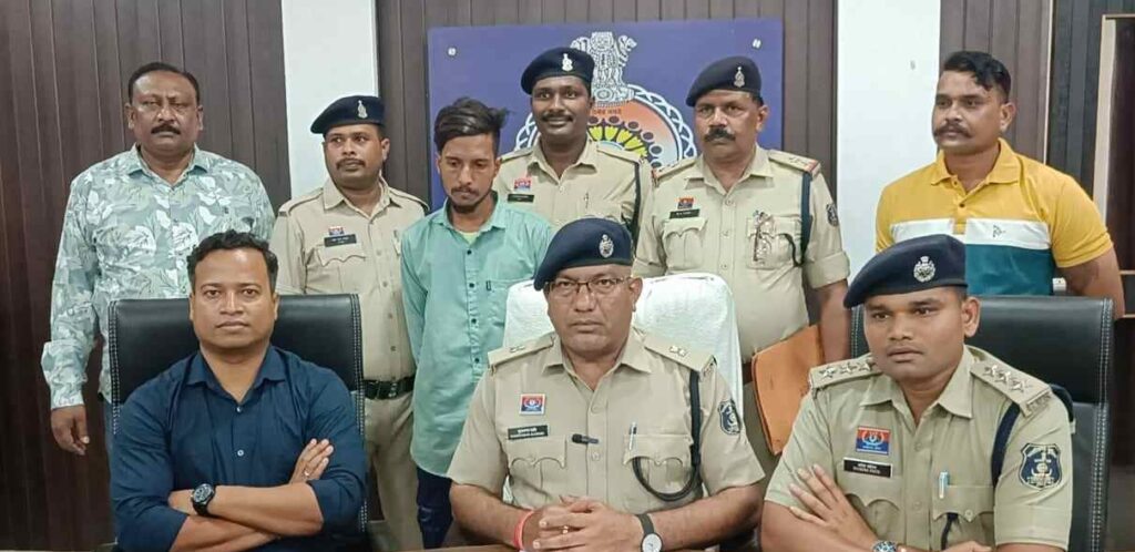 गाली देने पर युवक ने पड़ोसी को उतारा मौत के घाट