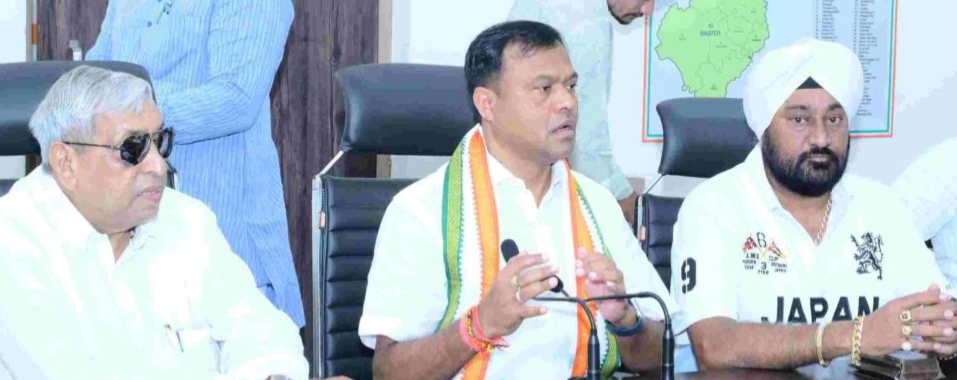 प्रदेश कांग्रेस नेतृत्व को लेकर चौबे के बयान पर बैज ने कहा पार्टी से बड़ा कोई व्यक्ति नहीं,