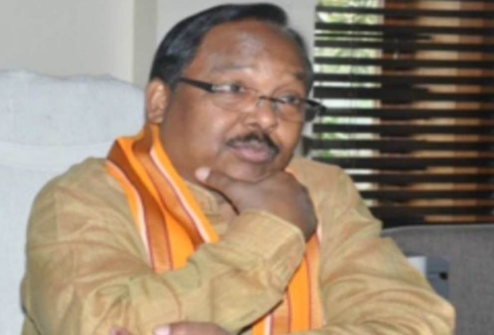 भूपेश बघेल के ‘लापता सांसद’ वाले बयान पर रामविचार नेताम का पलटवार