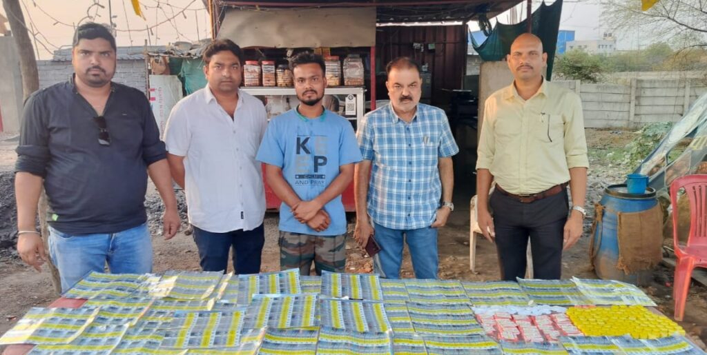 राजधानी में अभी भी चल रहा है नकली होलोग्राम का खेल