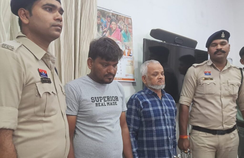 शिवनाथ एक्सप्रेस में 65 लाख रूपये के चोरी का जीआरपी ने किया खुलासा 02 आरोपी गिरफ्तार