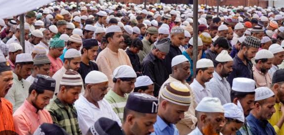 छत्तीसगढ़ में आज जुमा की नमाज के बाद सभी मस्जिदों में भारत की फतेह को लेकर की गई दुआएं