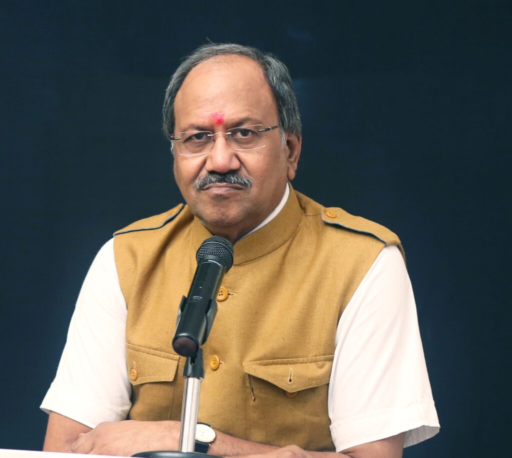 स्काईवॉक के निर्माण को लेकर बीजेपी सांसद बृजमोहन अग्रवाल का बयान