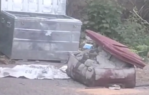 रायपुर में बड़ी वारदात: टीने की ट्रंक में मिला युवक का शव,