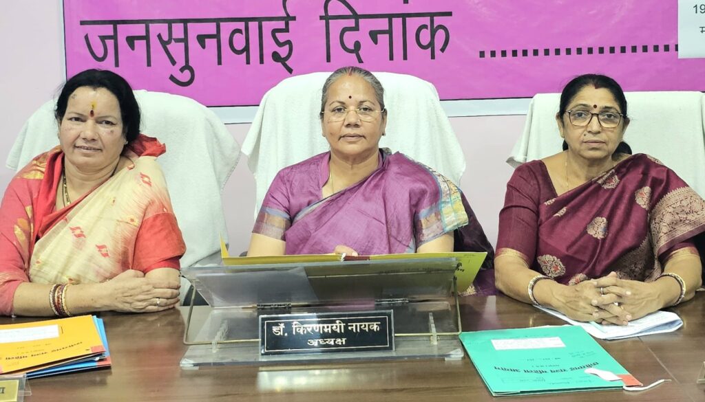 आयोग की समझाईश पर आवेदिका को पति देगा 7 लाख रू. एकमुश्त भरण-पोषण