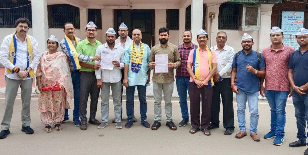 आम आदमी पार्टी पदाधिकारी पर हमले के खिलाफ उचित कार्यवाही व सुरक्षा प्रदान करने की मांग