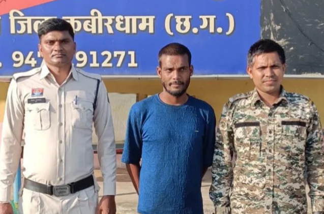 500 रुपये की नकली नोटों के साथ युवक गिरफ्तार,