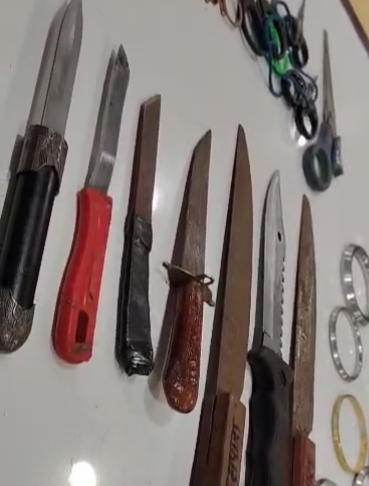 गणेश विसर्जन झांकी के दौरान पुलिस की ताबड़तोड़ कार्रवाई