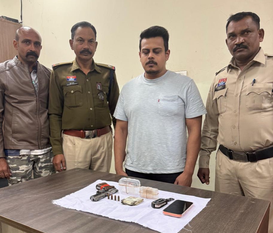 राजधानी में स्कॉर्पियो चालक ने बैजनाथपारा इलाके में मचाया जमकर उत्पात.