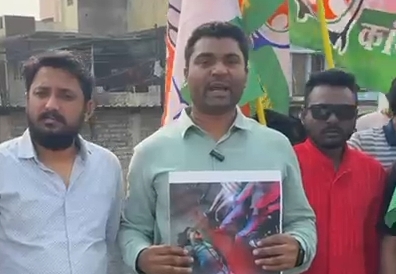 एक्सप्रेसवे बना हादसों का अड्डा, सुरक्षा जाली लगाने की मांग को लेकर युवा कांग्रेस का प्रदर्शन