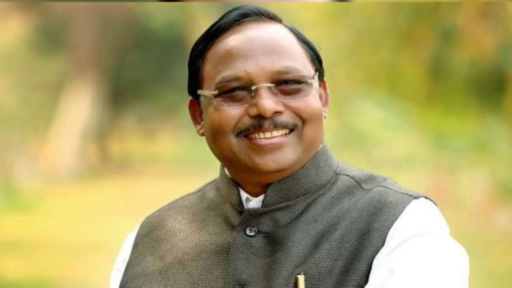 मंत्री रामविचार नेताम ने सचिन पायलट के छत्तीसगढ़ दौरे पर कसा तंज