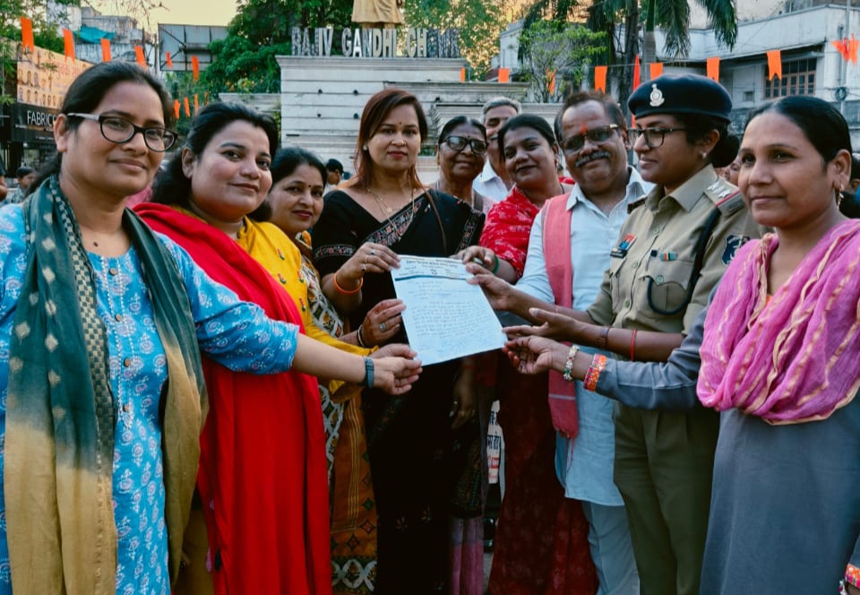 महंगाई और गैस किल्लत पर कांग्रेस का उग्र प्रदर्शन