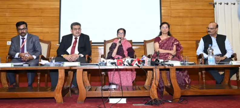 LPG, पेट्रोल-डीजल की आपूर्ति पूरी तरह सामान्य