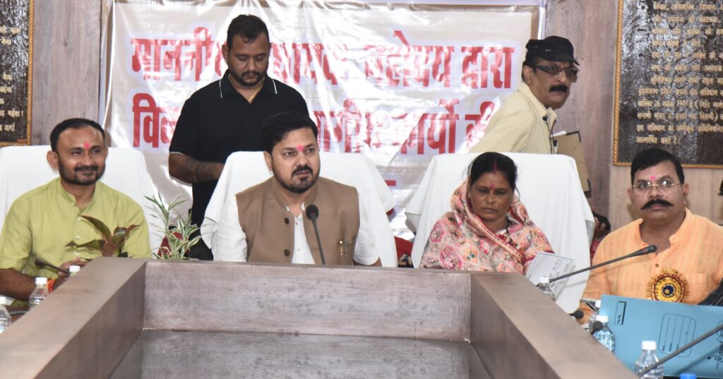 अगली बैठक ‘सफलता की कहानियों’ पर हो- विधायक अनुज शर्मा